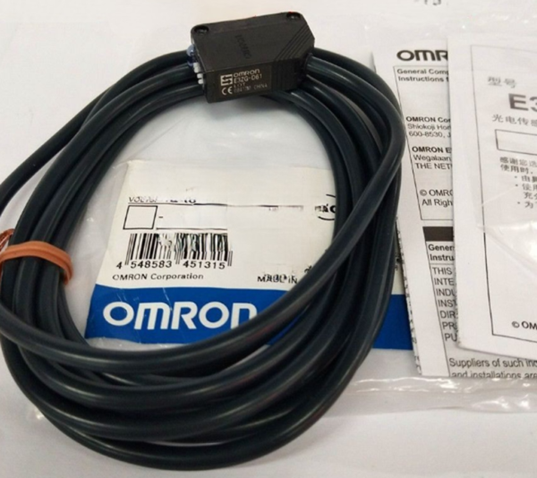 Omron E3ZG-D61